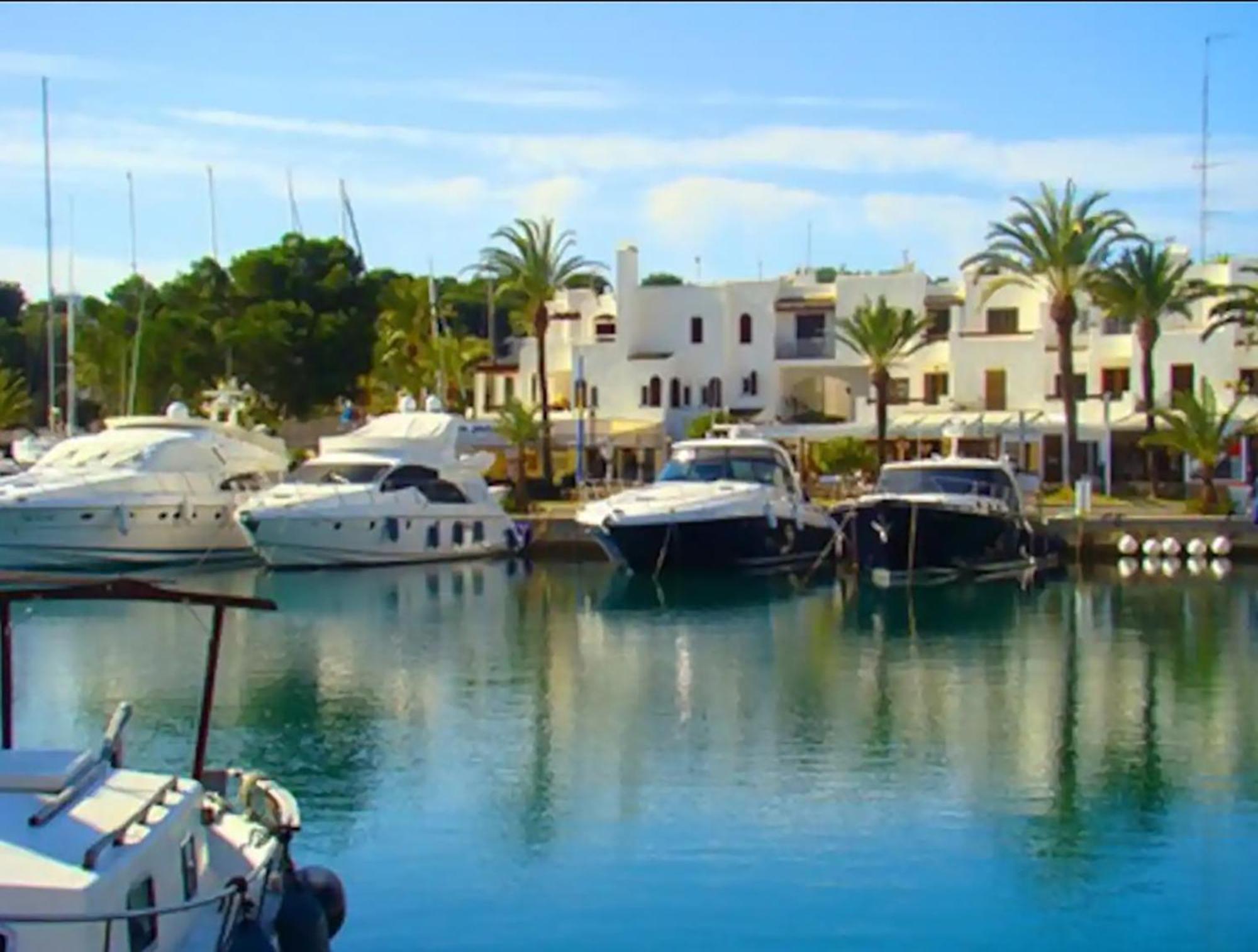 Ferienhaus La Perla De Cala D'or: 2 *